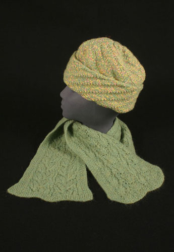 capscarf175